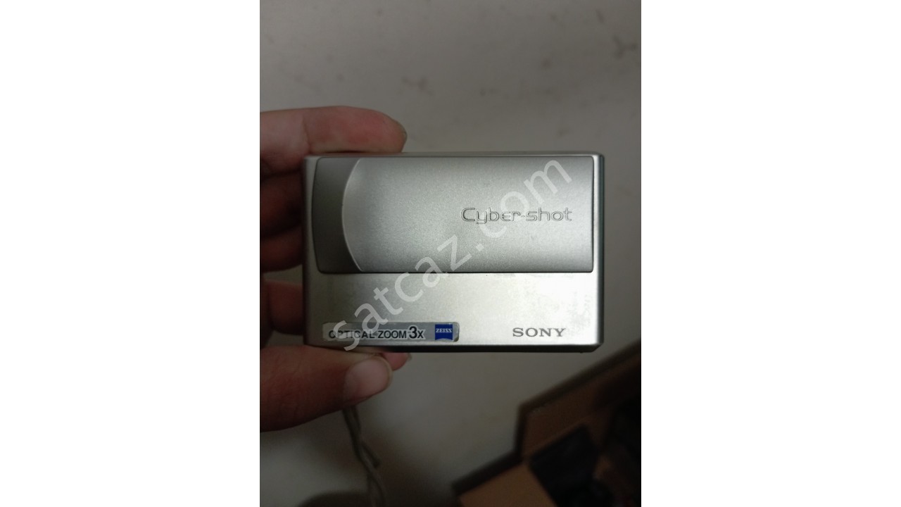 Sony Cybershoot Dijital Kamera