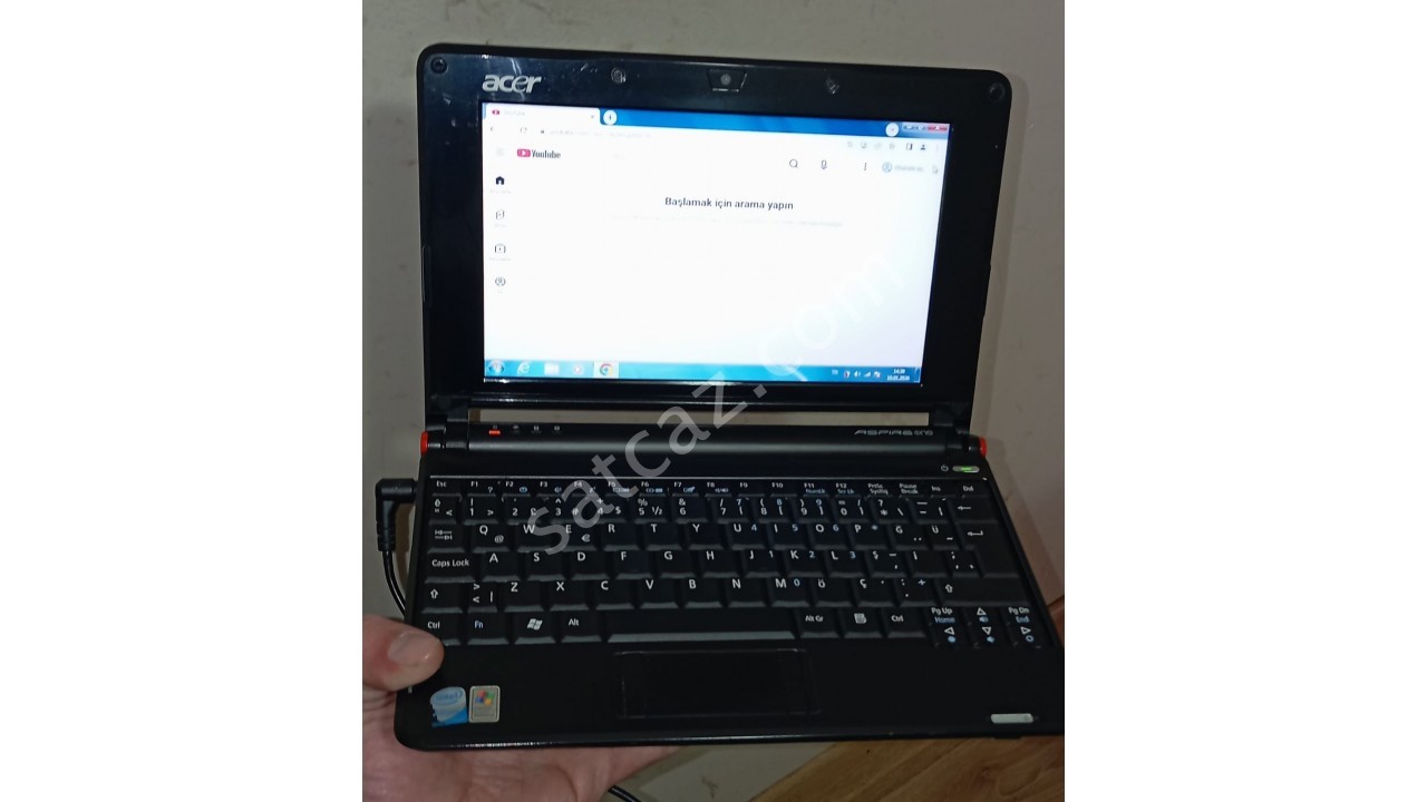 Acer Aspire Atom İşlemci 1 gb Ram